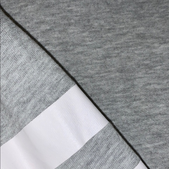 Grey long sleeve crop top - Picture 3 of 4